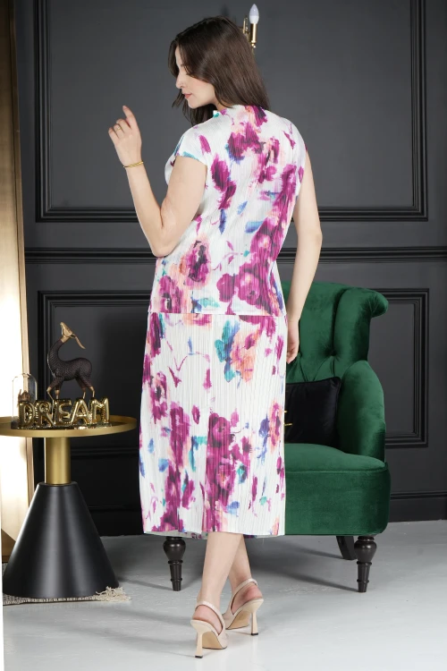 طقم نسائي أنيق قطعتين مشجر بلوزة بدون أكمام فتحة الصدر عالية مع تنورة متوسطة الطول