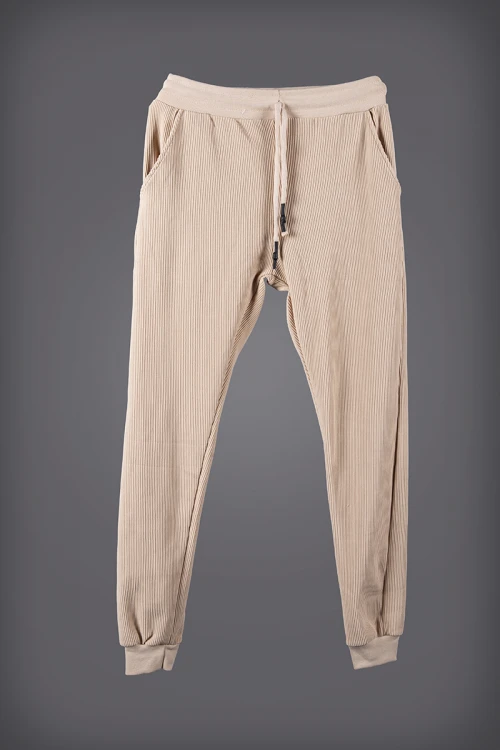 بنطلون رجالي تركي قماش مخطط لون بيج بجيوب ورباط على الخصر