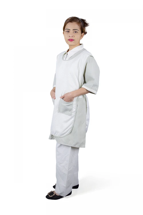 زي عاملة 3 قطع قماش سادة أكمام قصيرة بياقة مفتوحة وسحاب و جيوب من الأمام