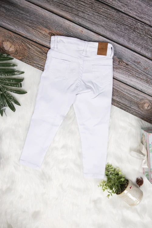 بنطلون بناتي سكيني أنيق لون أبيض بجيوب من الأمام والخلف وسحاب و زر قفل