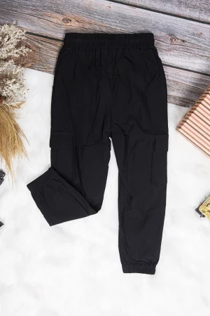 بنطلون بناتي أنيق لون أسود بجيوب من الجوانب ومطاط من الأطراف و رباط على الخصر 