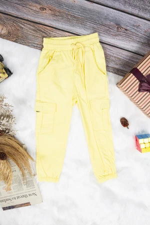 بنطلون بناتي سكيني أنيق لون أصفر بجيوب من الأمام والخلف وسحاب و زر قفل