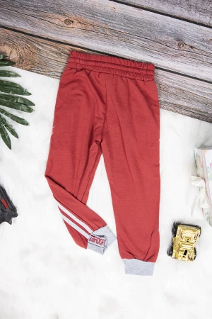 بنطلون بناتي رياضي أنيق لون أحمر بخطوط باللون الرمادي بجيوب من الأمام و رباط على الخصر