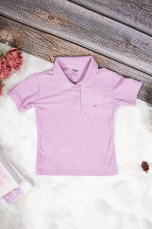 تيشرت بناتي انيق لون موف أكمام قصيرة و ياقة بأزرار من الأمام 