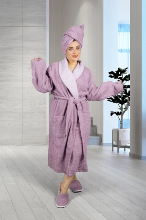 طقم روب حمام طويل لون موف  5 قطع يتكون من روب  ومنشفة كبيرة ومنشفة رأس وقفاز غسيل و شبشب 