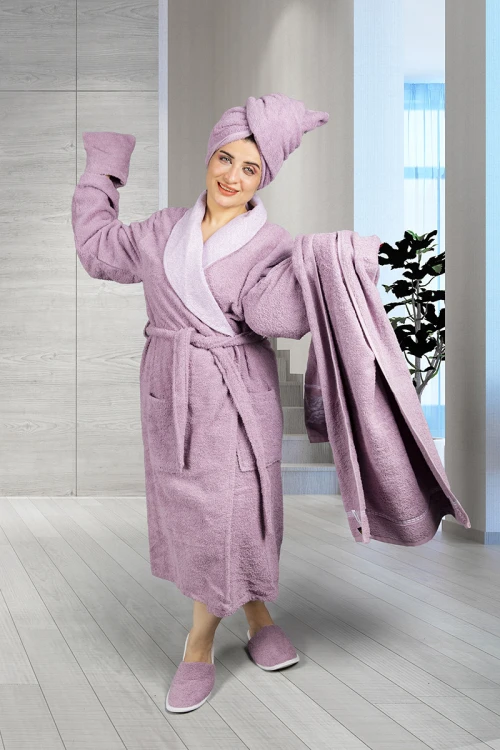 طقم روب حمام طويل لون موف  5 قطع يتكون من روب  ومنشفة كبيرة ومنشفة رأس وقفاز غسيل و شبشب 