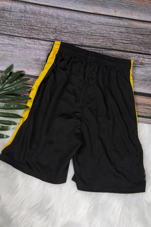 طقم ولادي رياضي اتحادي أنيق قطعتين تي شيرت لون أصفر و أسود و شورت لون أسود  قصير