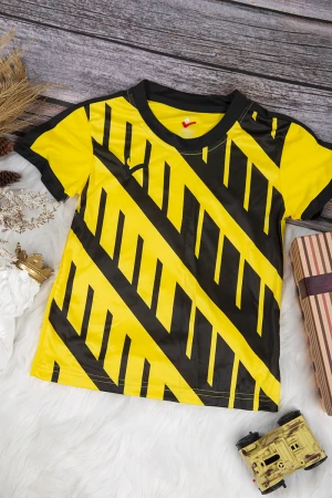 تي شيرت ولادي رياضي اتحادي أنيق لون أصفر أسود  وشعار من الأمام