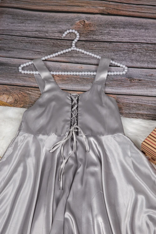 قميص نوم لانجري نسائي قصير قطعتين قماش ساتان مع رباط متقاطع من الصدر 