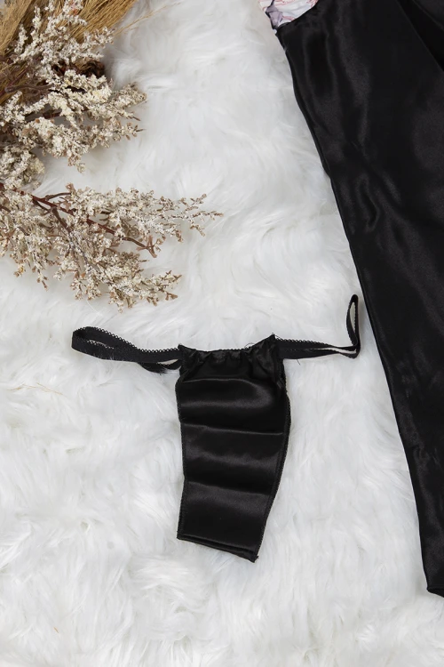 قميص نوم لانجري نسائي قصير ناعم ثلاث قطع قماش ساتان سادة مع مشجر 