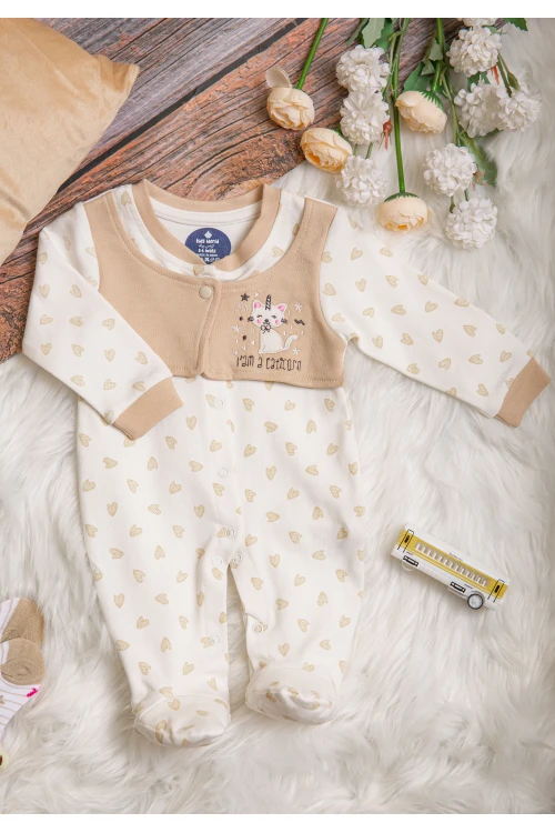 افرول أطفال قماش قطن رسومات شكل قلوب مع شكل سديري بأزرار من الأمام و بأكمام طويلة