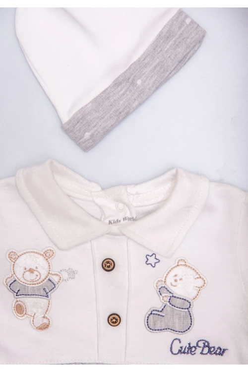 افرول أطفال قماش قطن لون أبيض مع رمادي منقط و ساده من الصدر و ياقة بأزرار من الأمام و أكمام طويلة مع طاقية رأس