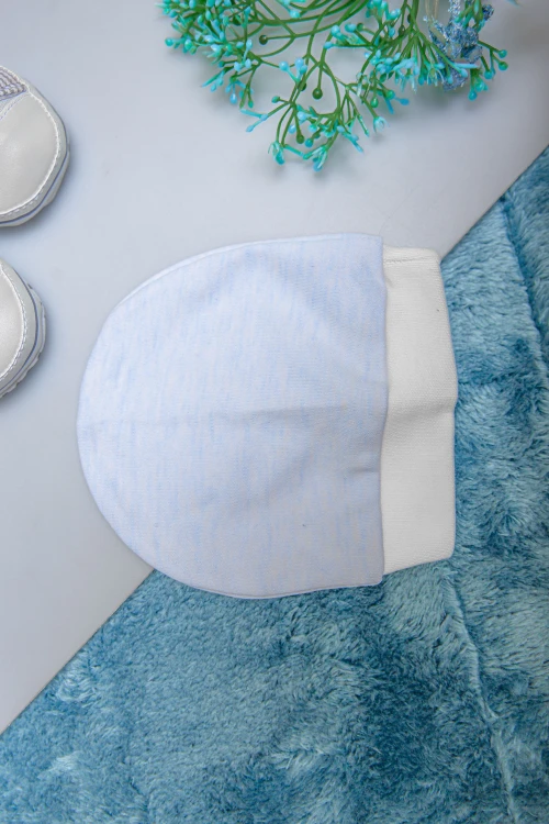 افرول أطفال ولادي قماش قطن سادة لون بيج مع سماوي بأكمام طويلة ورسومات كرتونية من الأمام مع طاقية رأس