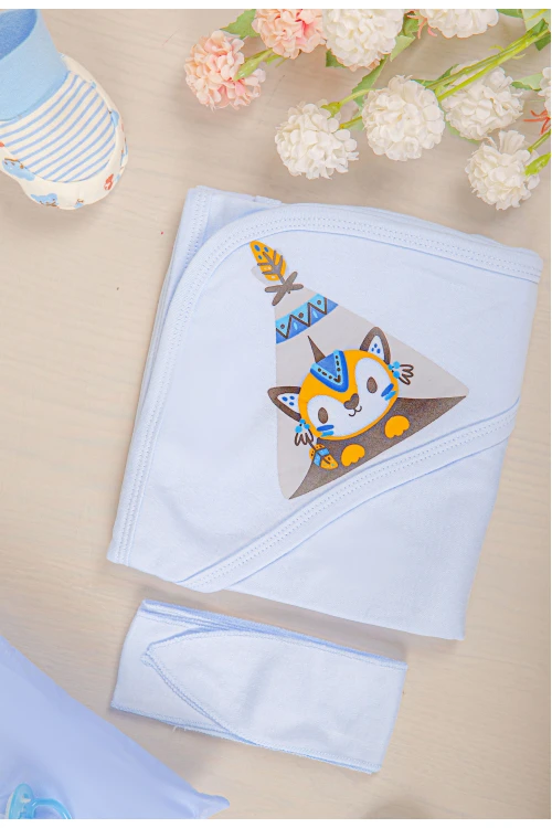 مهاد مواليد لون أبيض مع رباط المهاد بغطاء رأس مزينة برسومات كرتونية