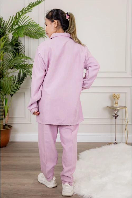 زي عاملة شتوي قطعتين أكمام طويلة بجيوب و ياقة و أزرار أمامية