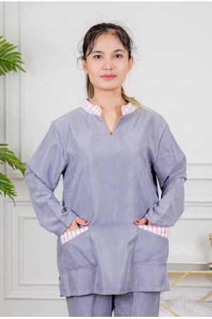 زي عاملة شتوي قطعتين بجيوب و ياقة كاروهات شكل سبعة