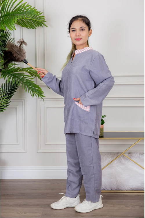 زي عاملة شتوي قطعتين بجيوب و ياقة كاروهات شكل سبعة