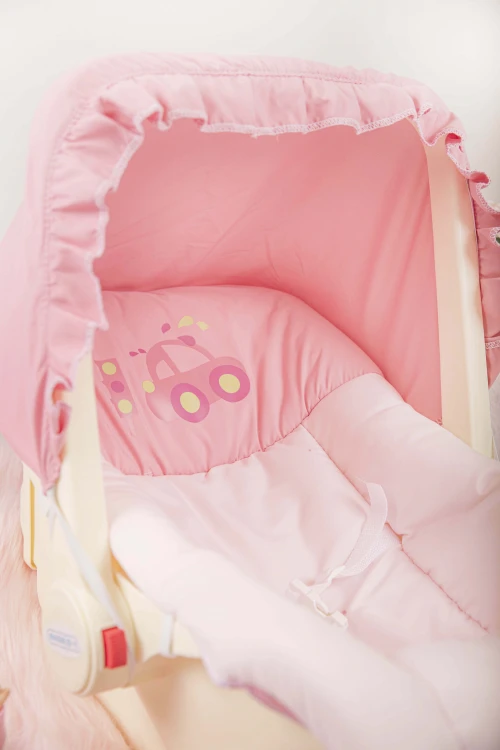 كرسي أطفال بحزام وغطاء حماية