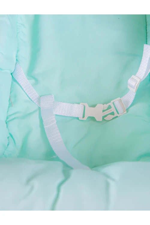 كرسي أطفال بحزام وغطاء حماية