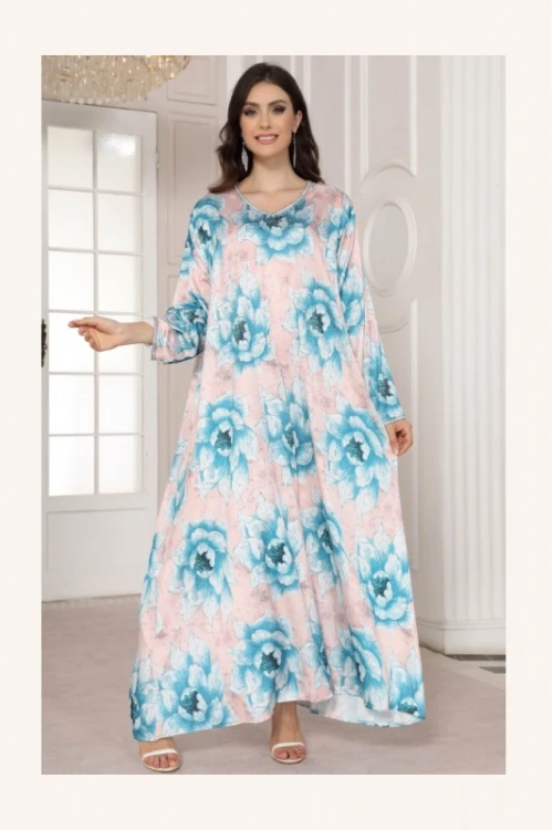 جلابية مخور نسائي انيقة قماش مشجر بفصوص لامعة أكمام طويلة وفتحة صدر دائرية مطرزة بالكريستال