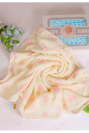 بطانية لحديثي الولادة لون ليموني مزينة برسومات