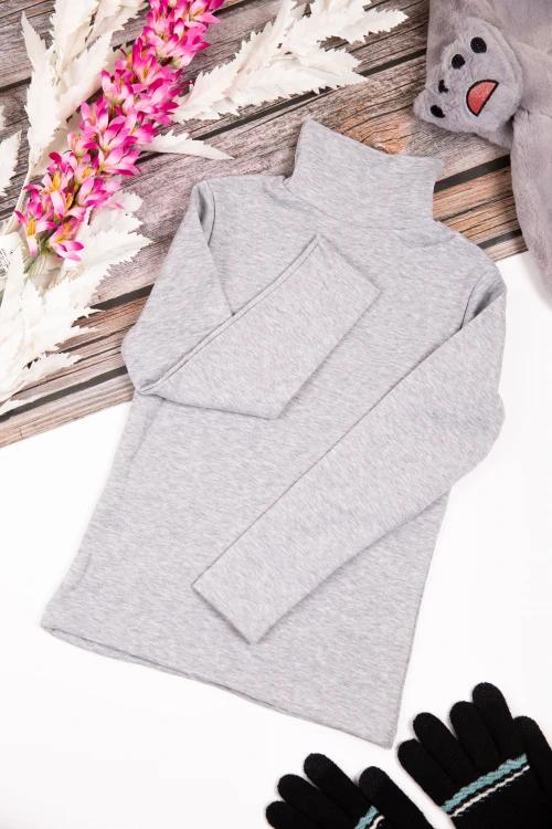 بلوزة أطفال شتوية لون رصاصي برقبة و أكمام طويلة