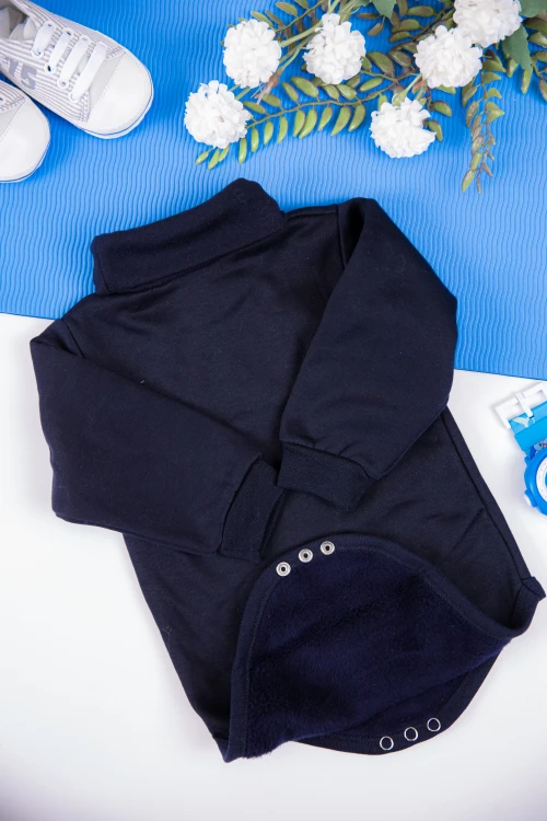 بربتوز أطفال بياقه رقبة مخطط لون رمادي  كم طويل بمطاط وأزرار من الأسفل