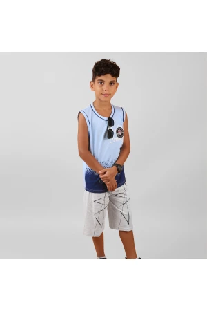 طقم  شورت مزخرف مع تيشيرت دون أكمام 