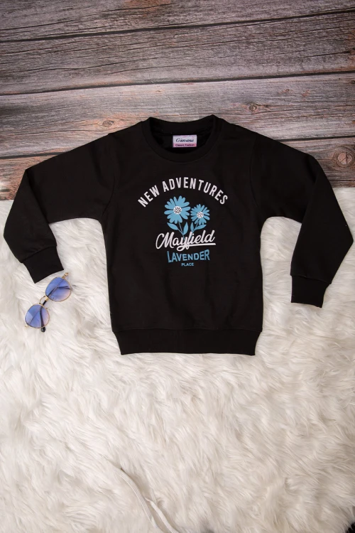 Elegant two-piece girls' winter set, black, with writing and drawings on the front