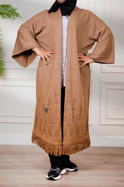 عباية شتوي نسائي تركي أنيقة لون بني مفتوحة من الأمام بتصميم زخرفة