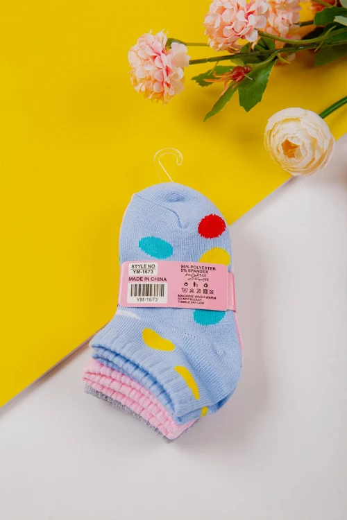 جوارب أطفال ملونة برسومات على شكل دوائر عدد ثلاث قطع