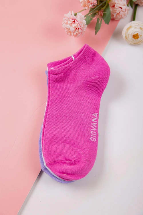 جوارب نسائية ملونة عدد ثلاث قطع