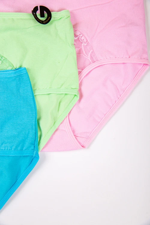 سروال داخلي نسائي متعدد الألوان تصميم خصر مريح مجموعة 3 قطع
