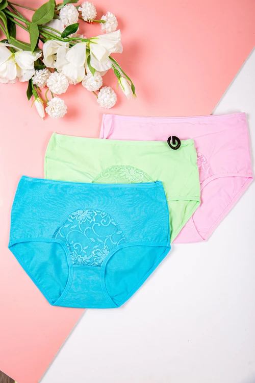 سروال داخلي نسائي متعدد الألوان تصميم خصر مريح مجموعة 3 قطع