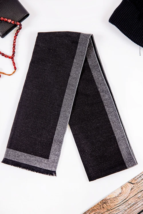 شال رجالي شتوي متعدد الألوان بخطوط كاروهات واشكال مزخرفة
