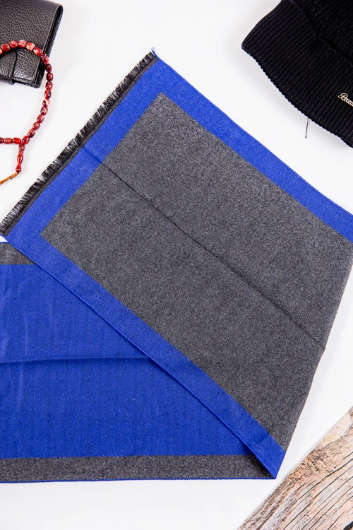 شال رجالي شتوي متعدد الألوان بخطوط كاروهات واشكال مزخرفة