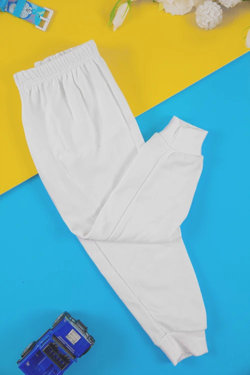 بيجاما أطفال ولادي شتوي قطعتين لون أبيض بأكمام طويلة وبنطلون طويل