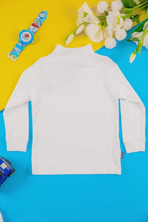 بيجاما أطفال ولادي شتوي قطعتين لون أبيض بأكمام طويلة و ياقة عالية و بنطلون طويل