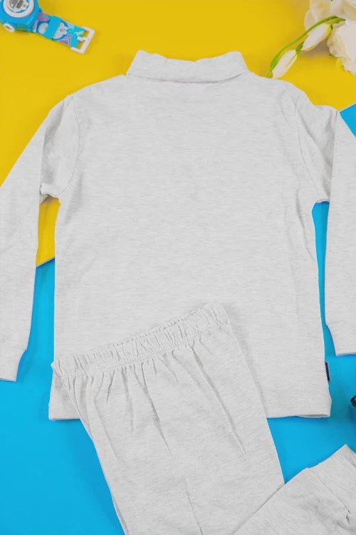 بيجاما اطفال ولادي شتوي قطعتين لون رمادي بأكمام طويلة و ياقة عالية وبنطلون طويل