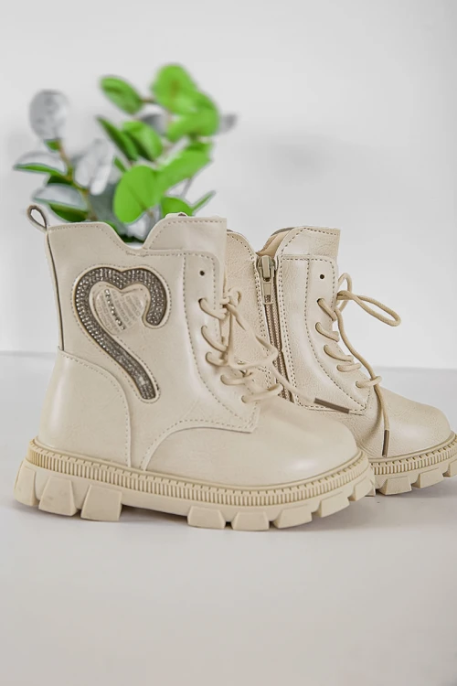 حذاء بوت بناتي شتوي لون اوف وايت بطول الكاحل مبطن بفرو و سحاب جانبي للغلق