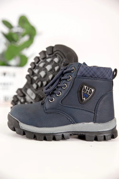 حذاء بوت ولادي شتوي لون كحلي بسحاب جانبي للغلق