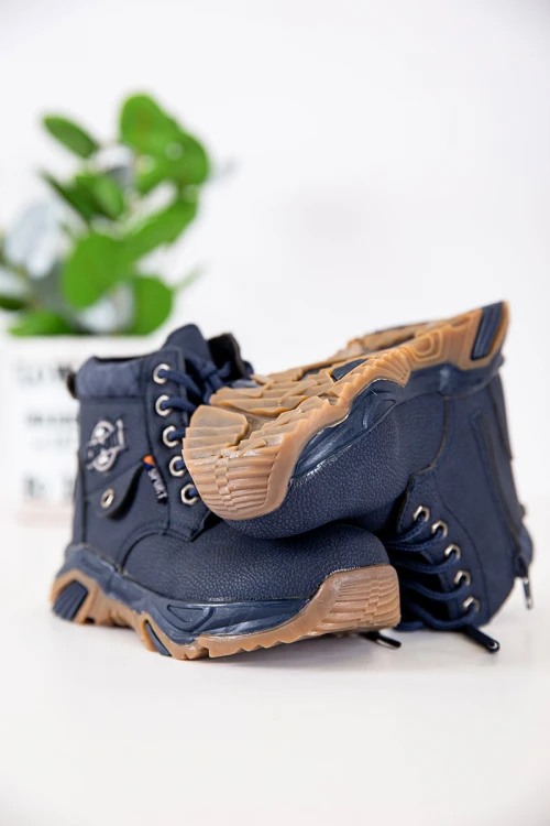 حذاء بوت ولادي شتوي لون كحلي بسحاب جانبي للغلق