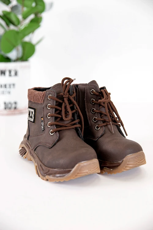 حذاء بوت ولادي شتوي متعدد الألوان مبطن بفرو و بسحاب جانبي للغلق