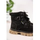 حذاء بوت بناتي شتوي لون أسود بطول الكاحل بحزام و سحاب جانبي للغلق
