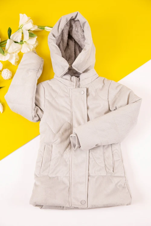 جاكيت بناتي شتوي لون بيج بقبعة رأس منفصلة و أكمام طويلة بجيوب وسحاب من الأمام