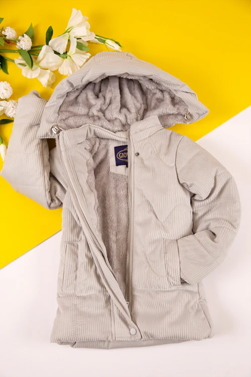 جاكيت بناتي شتوي لون بيج بقبعة رأس منفصلة و أكمام طويلة بجيوب وسحاب من الأمام