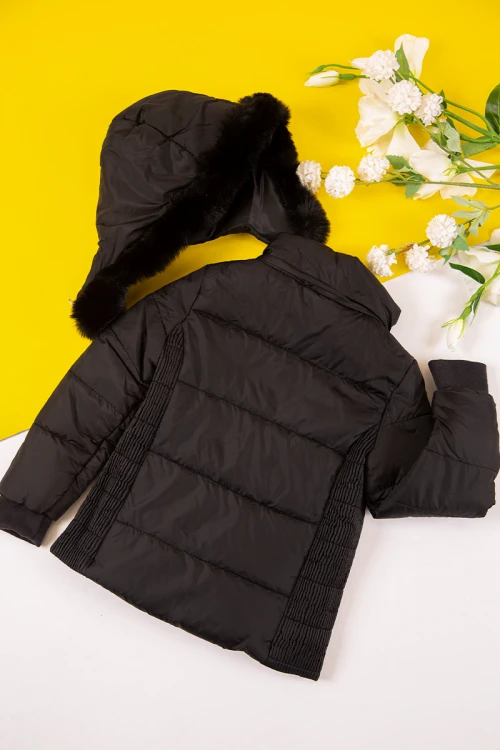 جاكيت بناتي شتوي لون بيج بقبعة رأس منفصلة و أكمام طويلة بجيوب وسحاب من الأمام