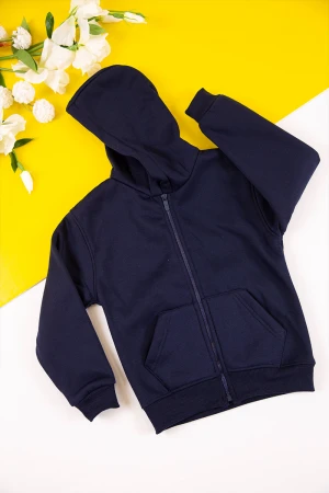 جاكيت بناتي شتوي لون كحلي بقبعة هودي و أكمام طويلة بجيوب وسحاب من الأمام