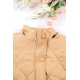جاكيت بناتي شتوي لون بيج مبطن بقبعة رأس منفصلة و أكمام طويلة بجيوب وسحاب وازرار كبس من الأمام مع حزام في الخصر