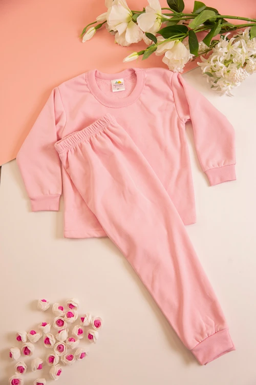 طقم بيجاما بناتي شتوي قطعتين لون وردي بأكمام طويلة مع بنطلون طويل بزم